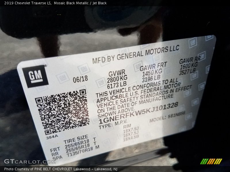 Mosaic Black Metallic / Jet Black 2019 Chevrolet Traverse LS