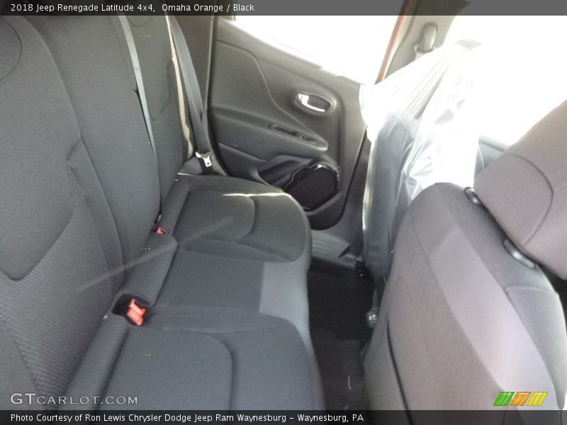 Omaha Orange / Black 2018 Jeep Renegade Latitude 4x4
