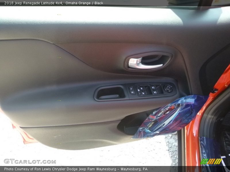 Omaha Orange / Black 2018 Jeep Renegade Latitude 4x4