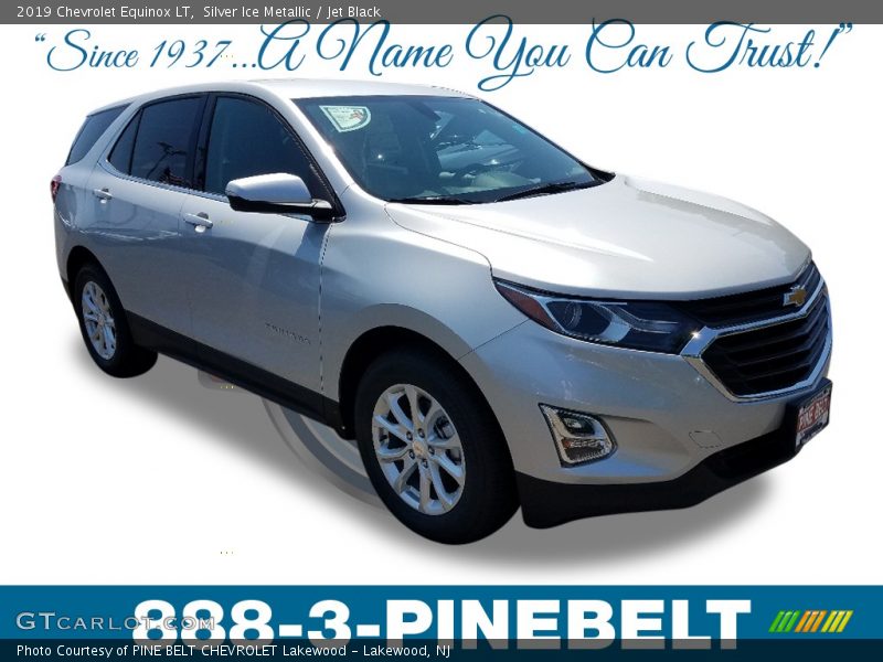 Silver Ice Metallic / Jet Black 2019 Chevrolet Equinox LT