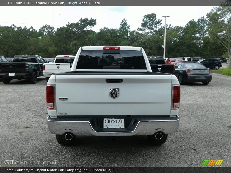 Bright White / Black 2018 Ram 1500 Laramie Crew Cab