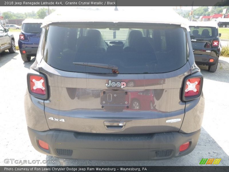 Granite Crystal Metallic / Black 2018 Jeep Renegade Latitude 4x4