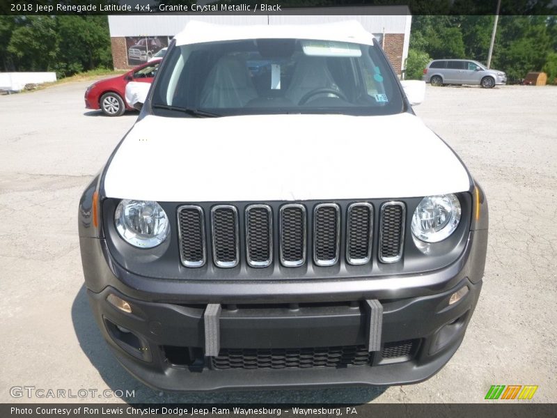 Granite Crystal Metallic / Black 2018 Jeep Renegade Latitude 4x4
