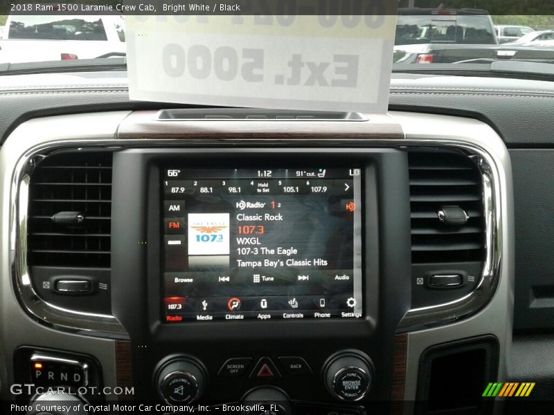 Bright White / Black 2018 Ram 1500 Laramie Crew Cab