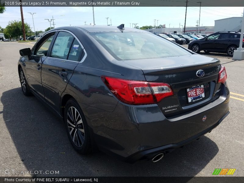 Magnetite Gray Metallic / Titanium Gray 2018 Subaru Legacy 2.5i Premium