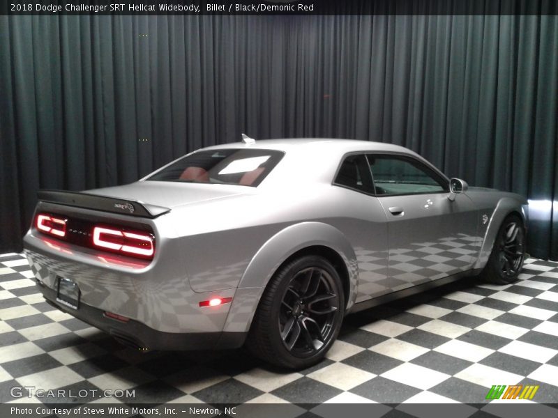 Billet / Black/Demonic Red 2018 Dodge Challenger SRT Hellcat Widebody