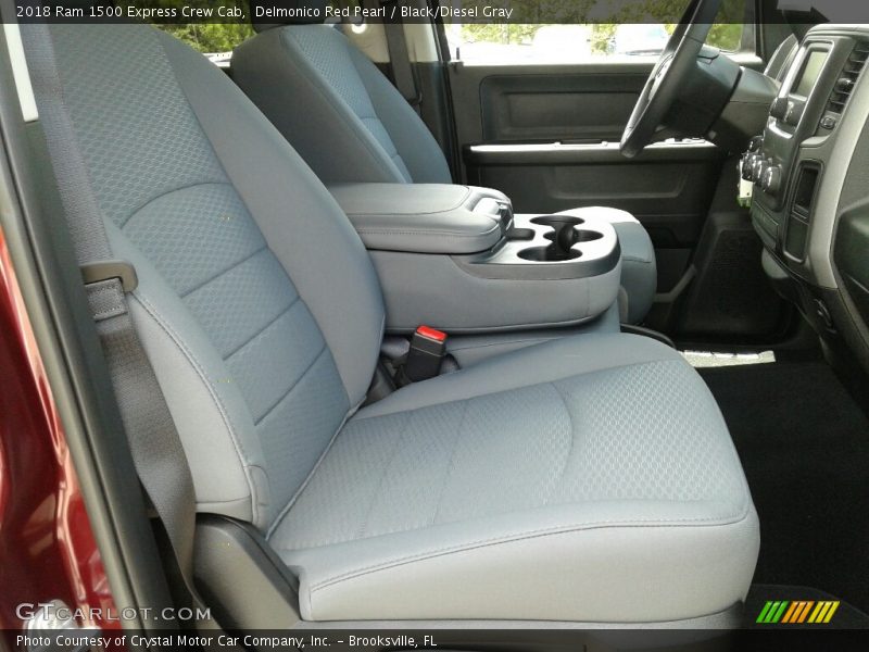 Delmonico Red Pearl / Black/Diesel Gray 2018 Ram 1500 Express Crew Cab