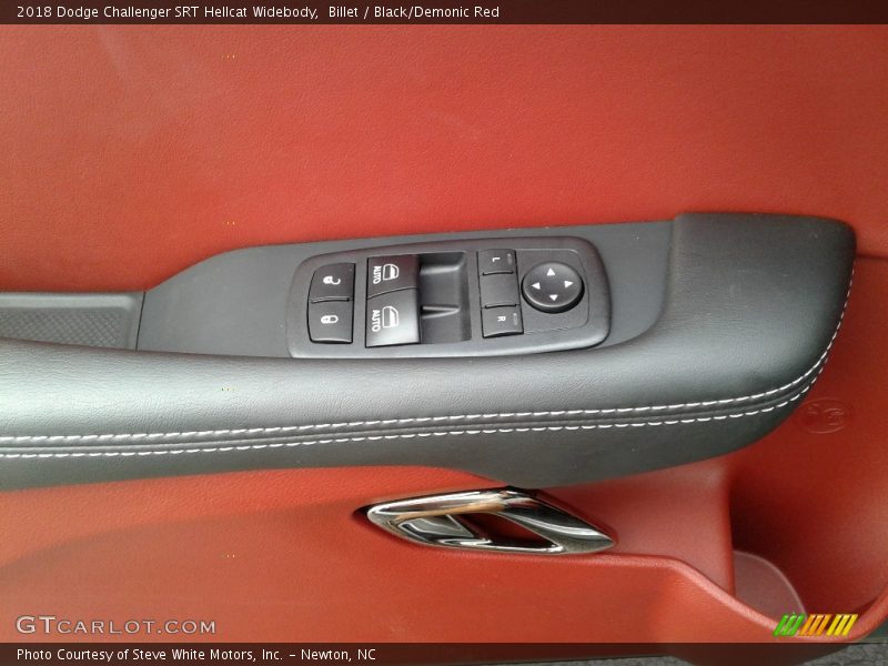 Door Panel of 2018 Challenger SRT Hellcat Widebody