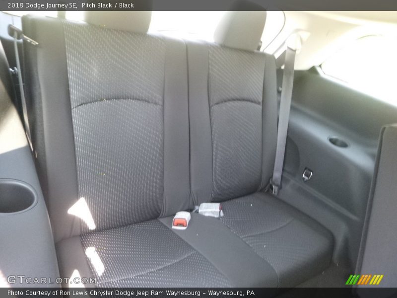 Pitch Black / Black 2018 Dodge Journey SE