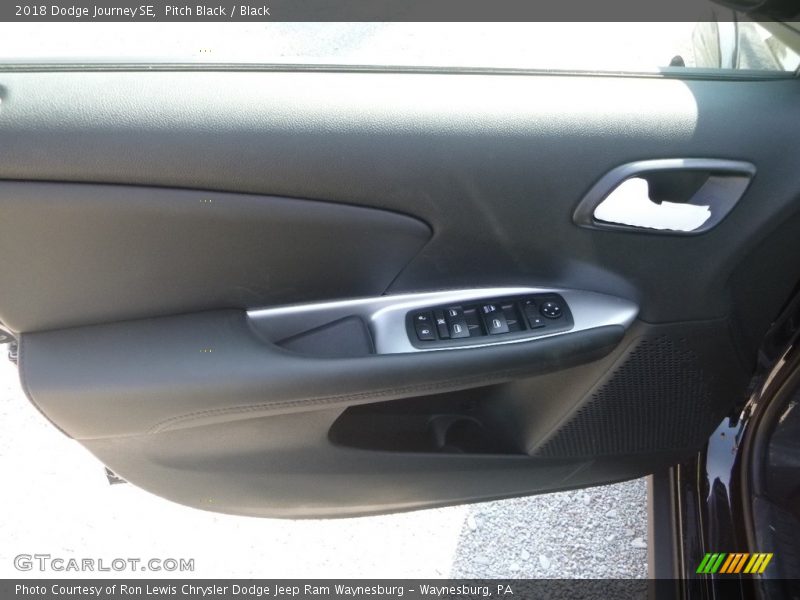 Pitch Black / Black 2018 Dodge Journey SE