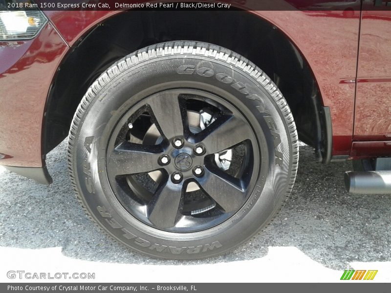 Delmonico Red Pearl / Black/Diesel Gray 2018 Ram 1500 Express Crew Cab