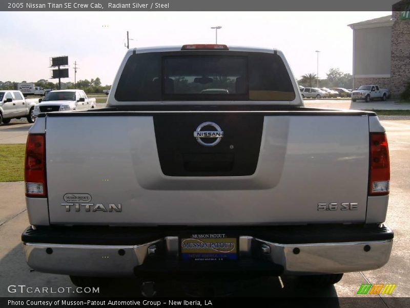 Radiant Silver / Steel 2005 Nissan Titan SE Crew Cab