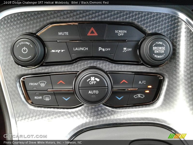 Controls of 2018 Challenger SRT Hellcat Widebody