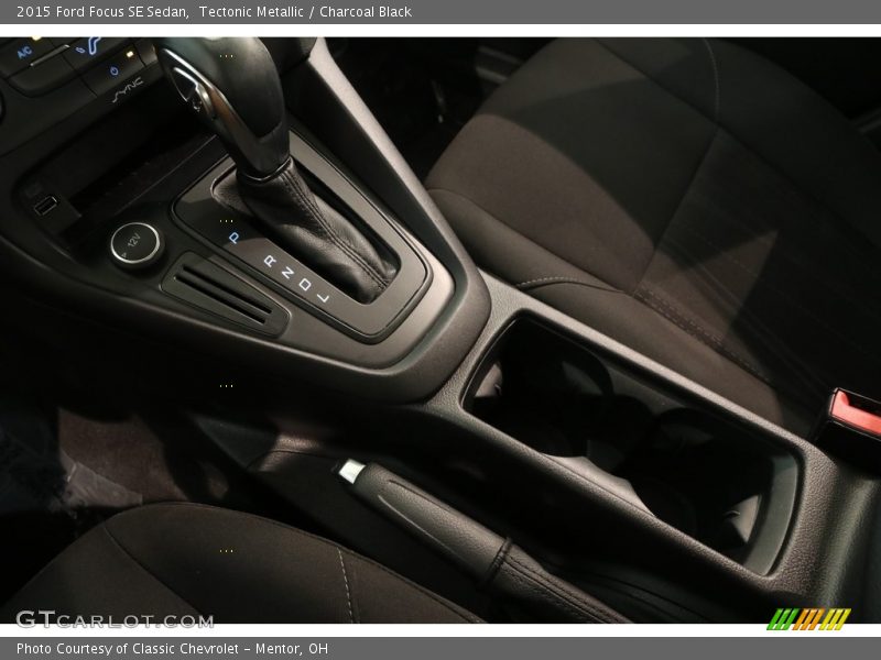 Tectonic Metallic / Charcoal Black 2015 Ford Focus SE Sedan