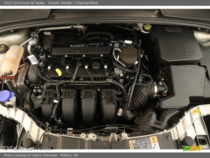 Tectonic Metallic / Charcoal Black 2015 Ford Focus SE Sedan
