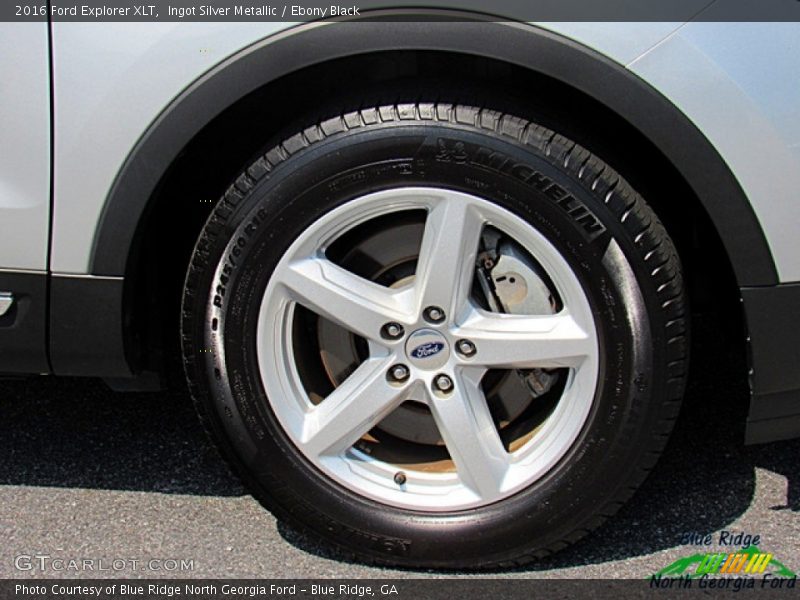 Ingot Silver Metallic / Ebony Black 2016 Ford Explorer XLT