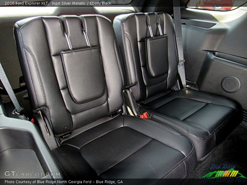 Ingot Silver Metallic / Ebony Black 2016 Ford Explorer XLT