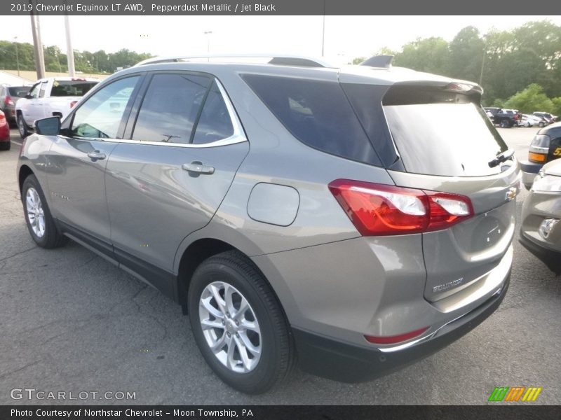 Pepperdust Metallic / Jet Black 2019 Chevrolet Equinox LT AWD