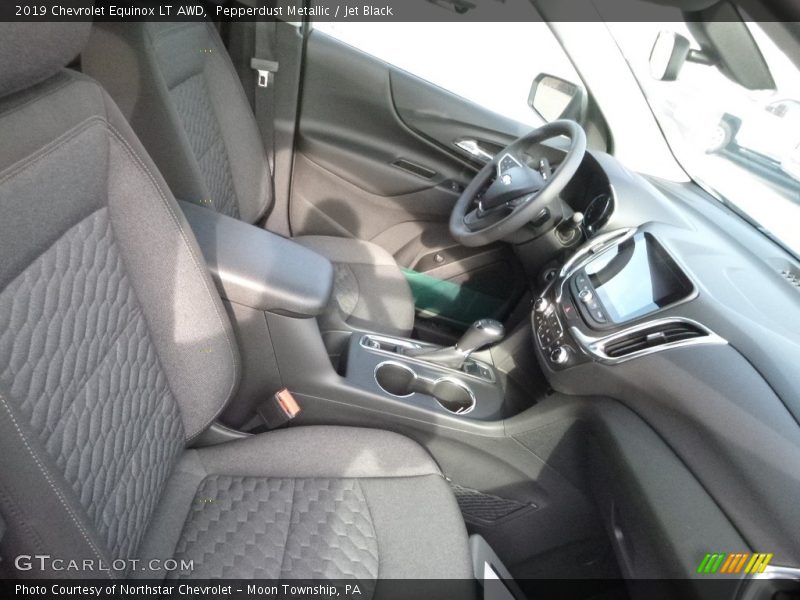 Pepperdust Metallic / Jet Black 2019 Chevrolet Equinox LT AWD