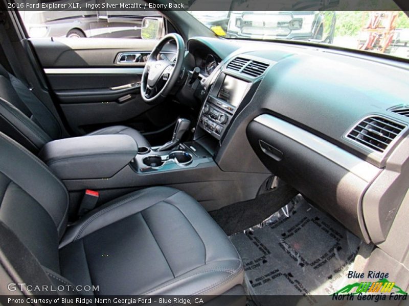 Ingot Silver Metallic / Ebony Black 2016 Ford Explorer XLT