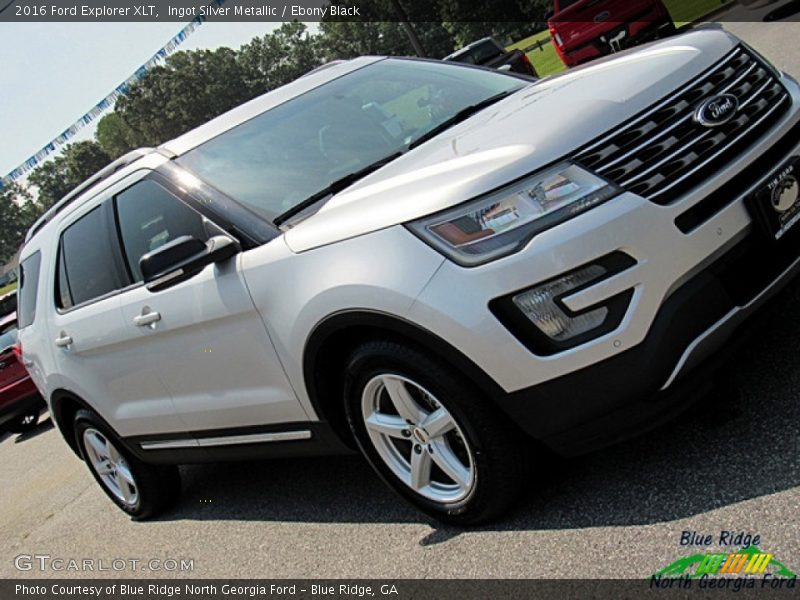 Ingot Silver Metallic / Ebony Black 2016 Ford Explorer XLT