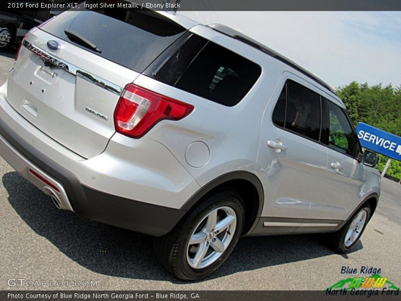 Ingot Silver Metallic / Ebony Black 2016 Ford Explorer XLT