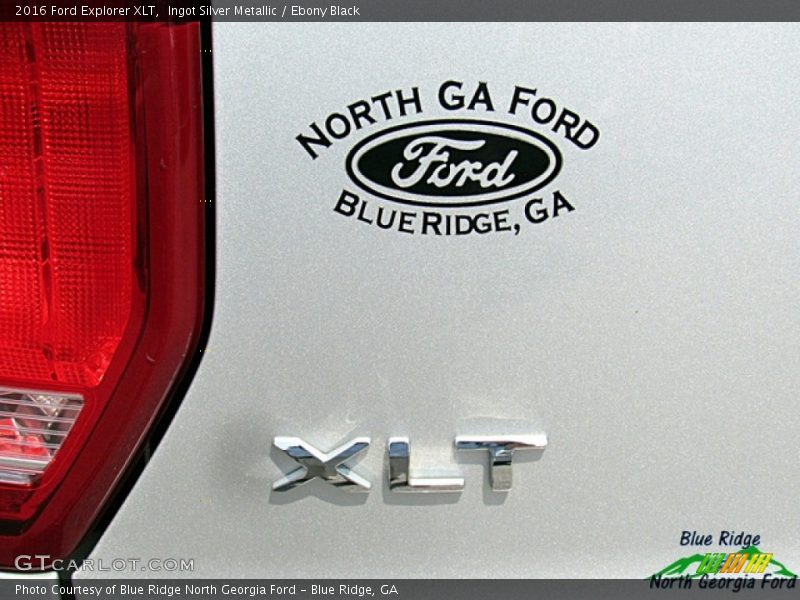 Ingot Silver Metallic / Ebony Black 2016 Ford Explorer XLT