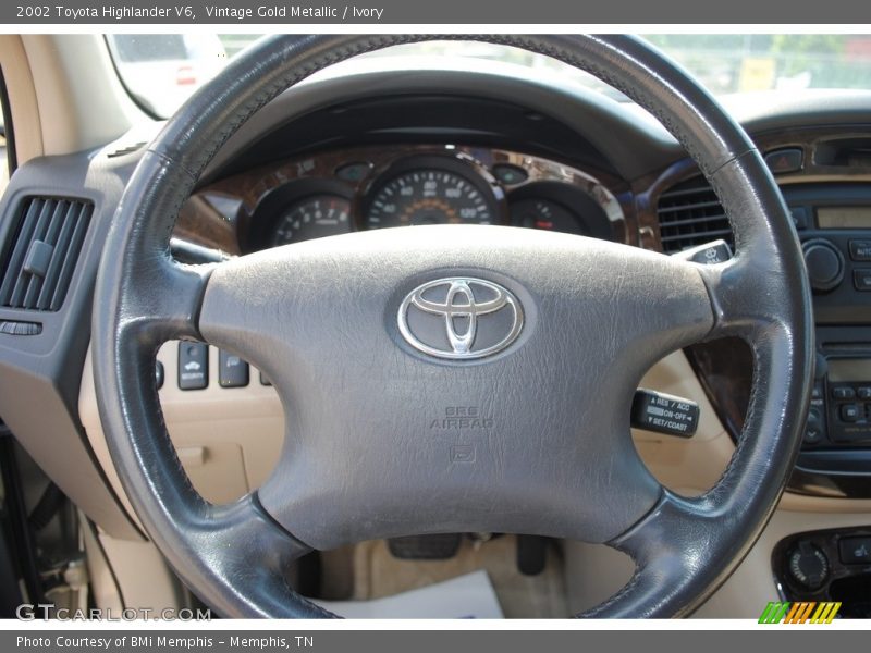 Vintage Gold Metallic / Ivory 2002 Toyota Highlander V6