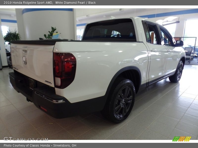 White Diamond Pearl / Black 2019 Honda Ridgeline Sport AWD