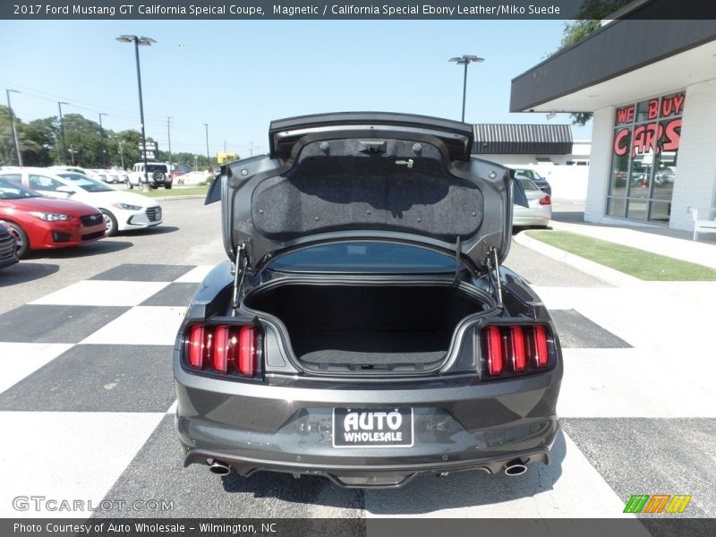 Magnetic / California Special Ebony Leather/Miko Suede 2017 Ford Mustang GT California Speical Coupe