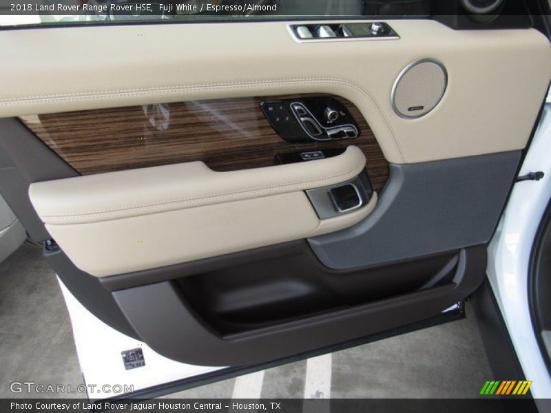 Fuji White / Espresso/Almond 2018 Land Rover Range Rover HSE
