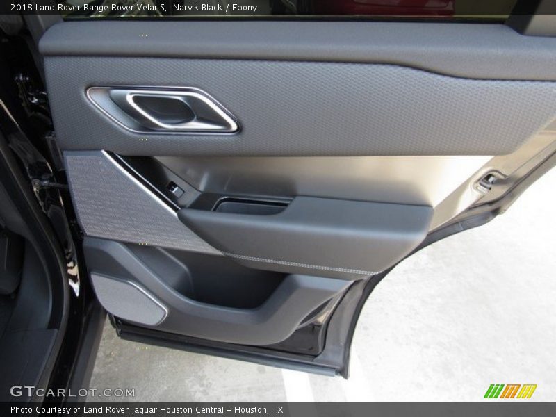 Narvik Black / Ebony 2018 Land Rover Range Rover Velar S