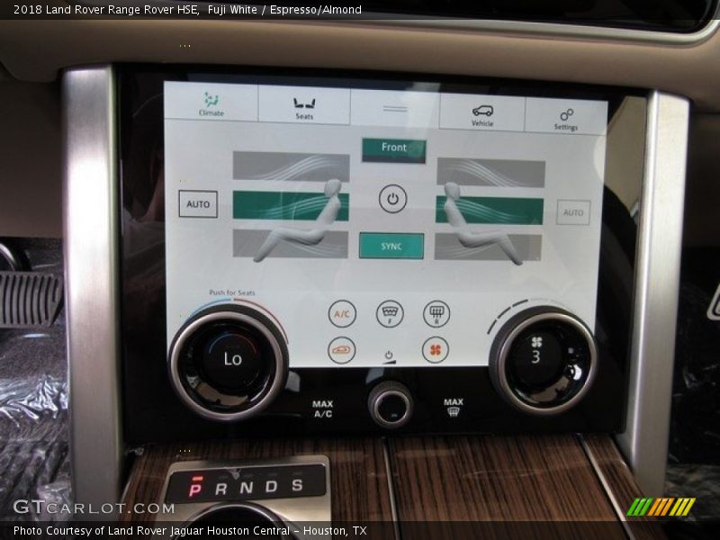Fuji White / Espresso/Almond 2018 Land Rover Range Rover HSE