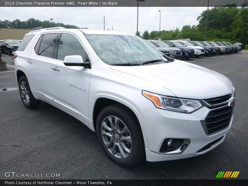 Pearl White / Jet Black 2019 Chevrolet Traverse Premier AWD