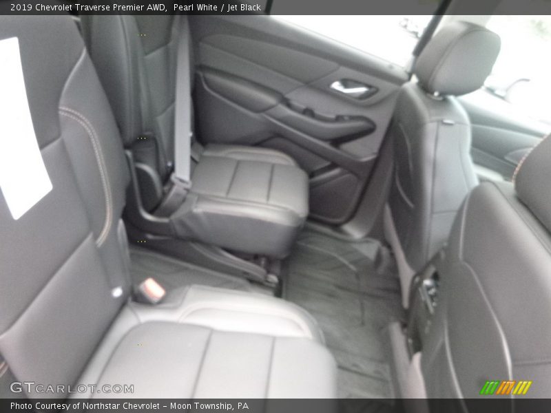 Pearl White / Jet Black 2019 Chevrolet Traverse Premier AWD