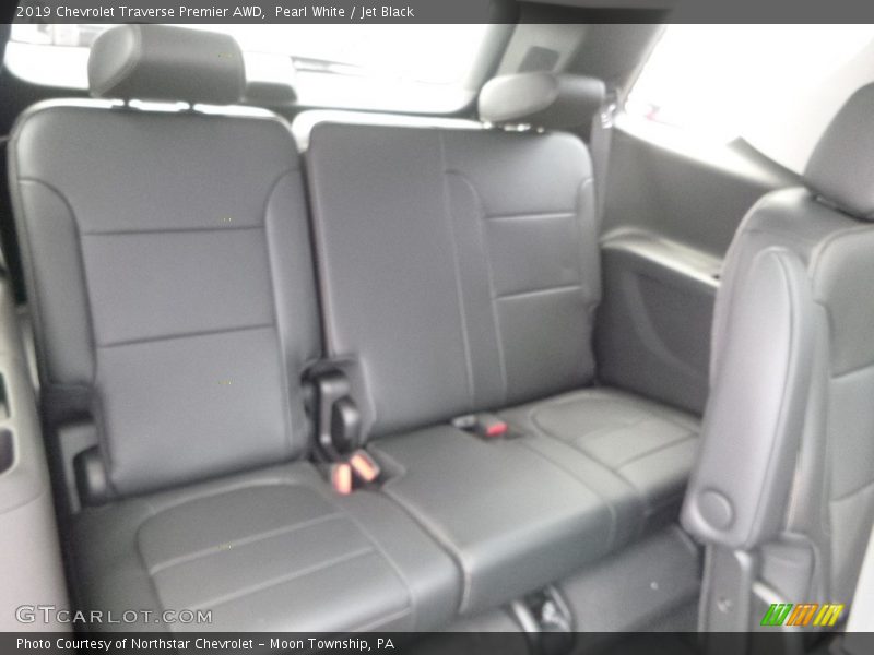 Pearl White / Jet Black 2019 Chevrolet Traverse Premier AWD