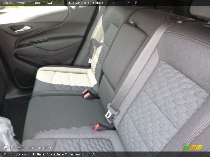 Pepperdust Metallic / Jet Black 2019 Chevrolet Equinox LT AWD