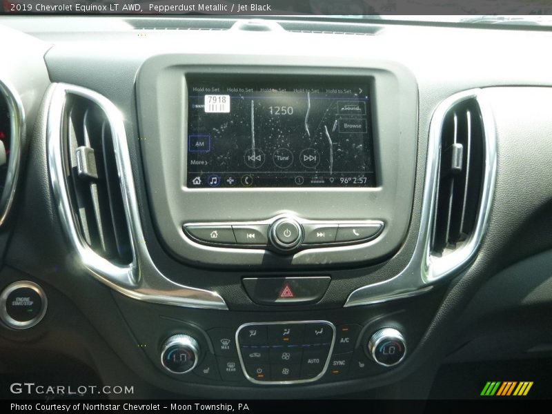 Pepperdust Metallic / Jet Black 2019 Chevrolet Equinox LT AWD