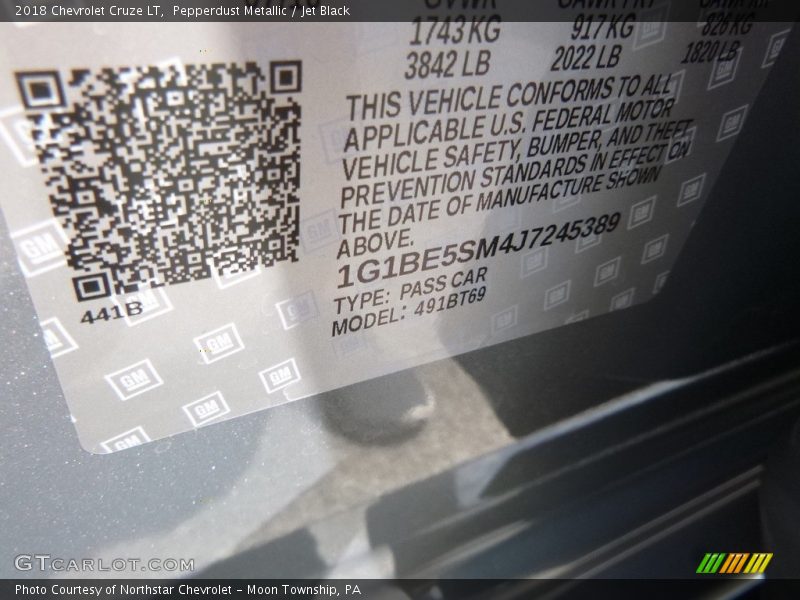 Pepperdust Metallic / Jet Black 2018 Chevrolet Cruze LT