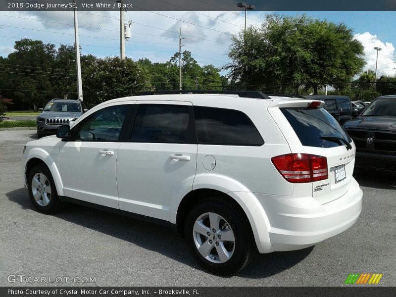 Vice White / Black 2018 Dodge Journey SE