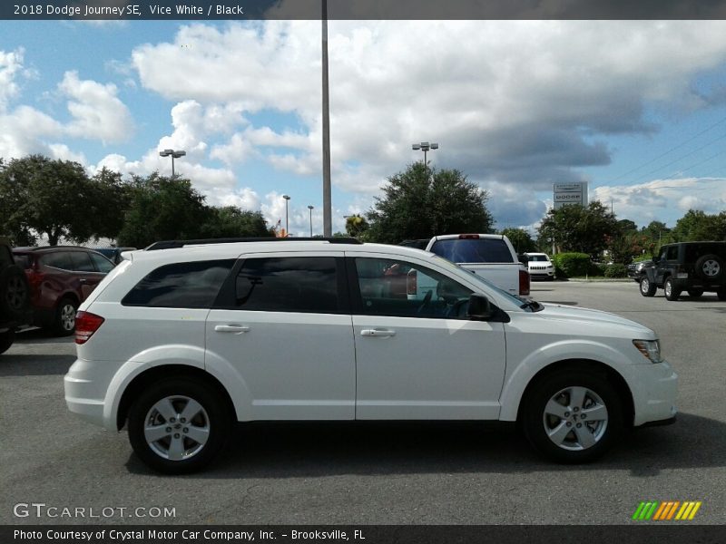 Vice White / Black 2018 Dodge Journey SE