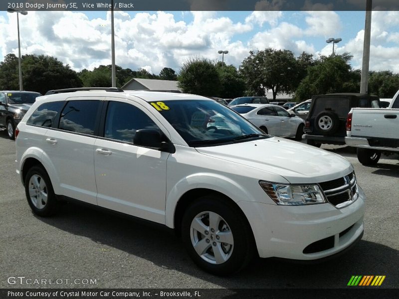 Vice White / Black 2018 Dodge Journey SE