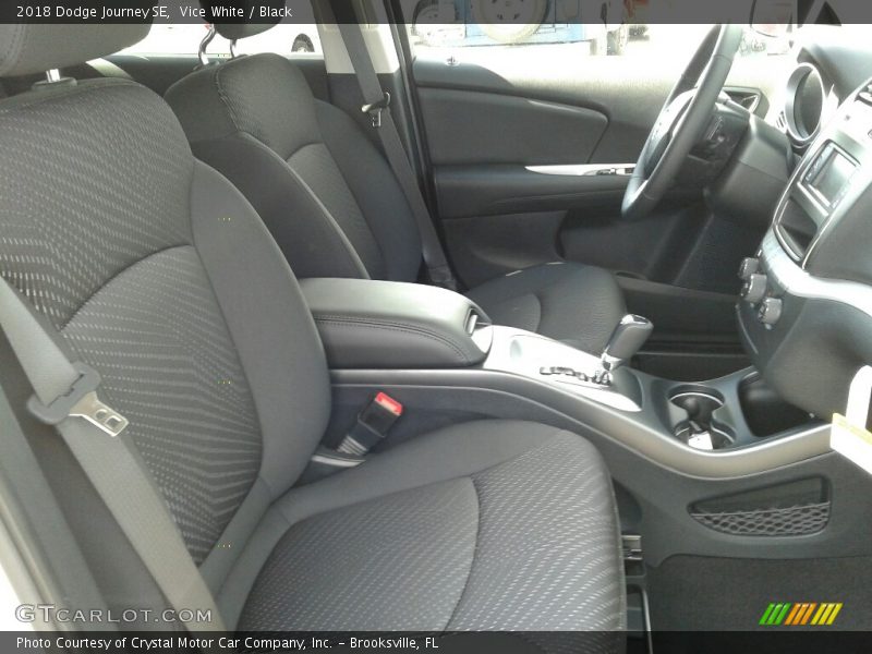 Vice White / Black 2018 Dodge Journey SE
