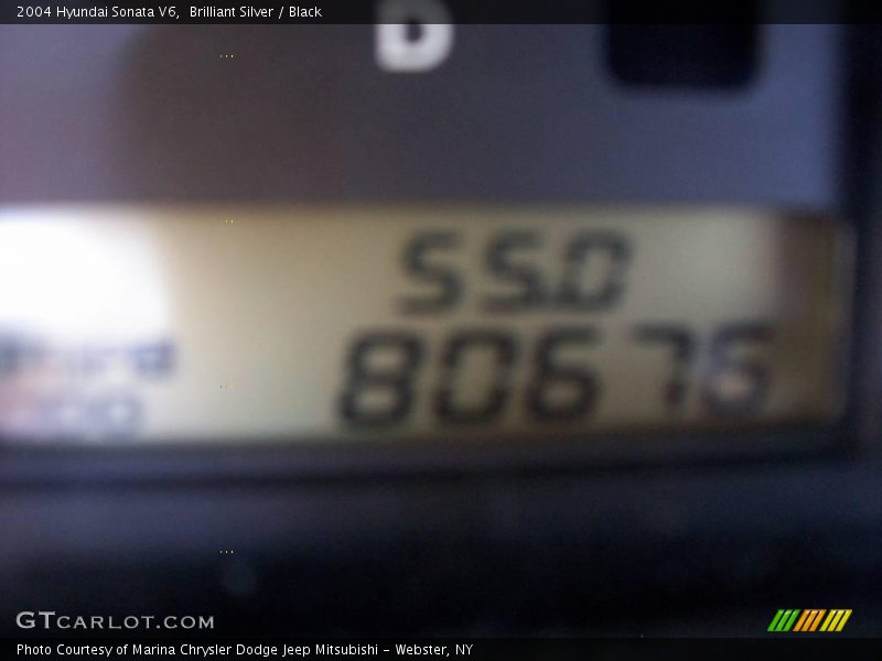 Brilliant Silver / Black 2004 Hyundai Sonata V6