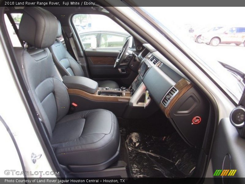 Fuji White / Ebony 2018 Land Rover Range Rover