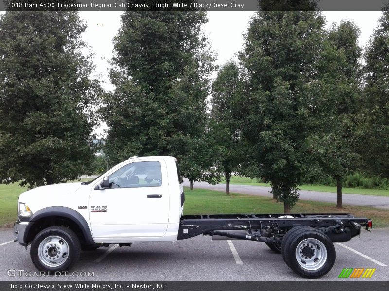 Bright White / Black/Diesel Gray 2018 Ram 4500 Tradesman Regular Cab Chassis