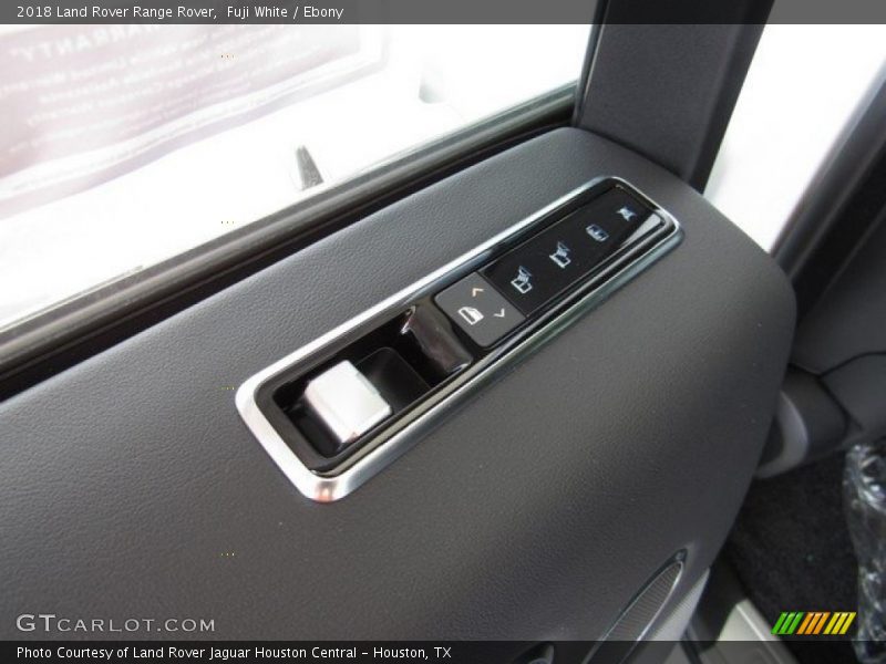 Fuji White / Ebony 2018 Land Rover Range Rover