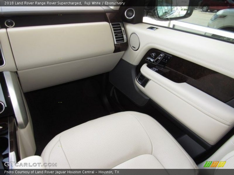 Fuji White / Ebony/Ivory 2018 Land Rover Range Rover Supercharged