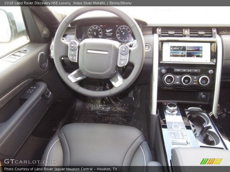 Indus Silver Metallic / Ebony/Ebony 2018 Land Rover Discovery HSE Luxury