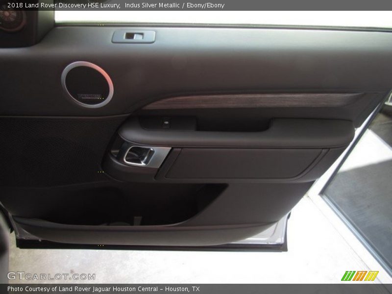 Indus Silver Metallic / Ebony/Ebony 2018 Land Rover Discovery HSE Luxury